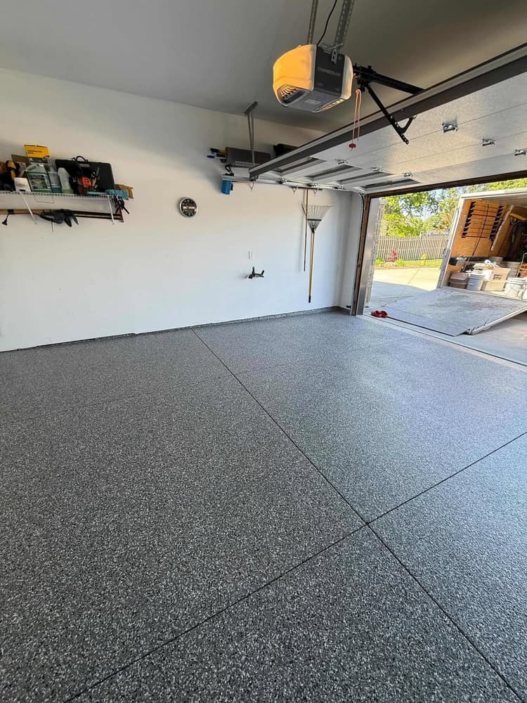Flake epoxy garage floor, Kingsville